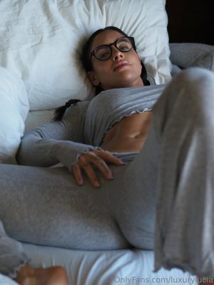 Lucia Javorcekova - Thumb