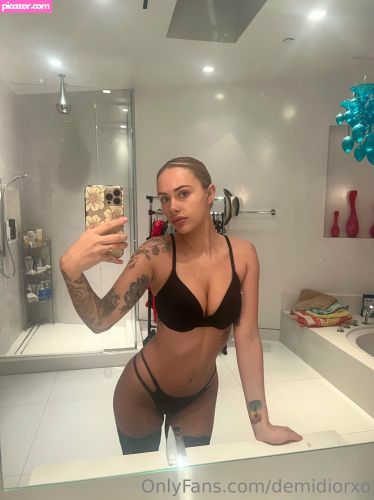 demidiorxo  - Image