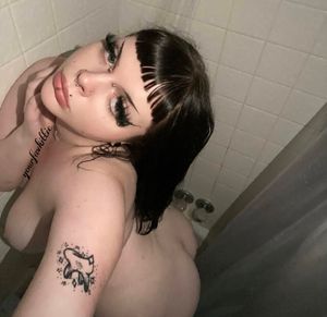 yourfavkittie-1 photo #122 photo n 122