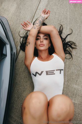 Emily Rinaudo  - Image