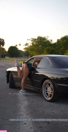 Emily Rinaudo  - Image