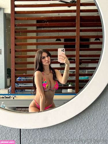 Kylie Rae  - Image