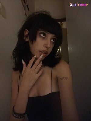 nayyoushaa - Thumb