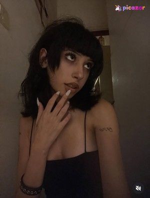 nayyoushaa - Thumb