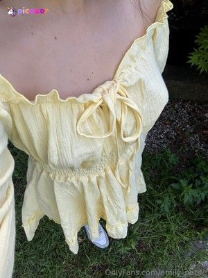 emily_petite photo #23 photo n 23