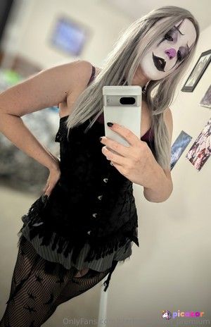 clarissa_clown_premium N3