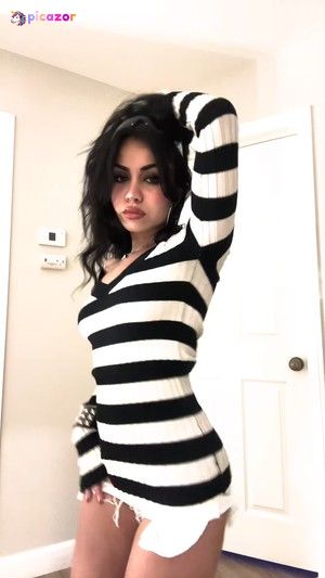 tara-yummy-1 photo #24 photo n 24