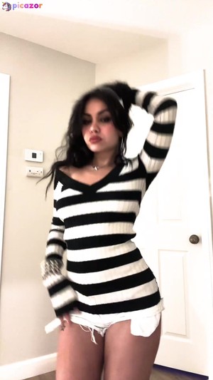 tara-yummy-1 video #27 photo n 27