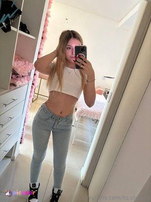 Claudia N1