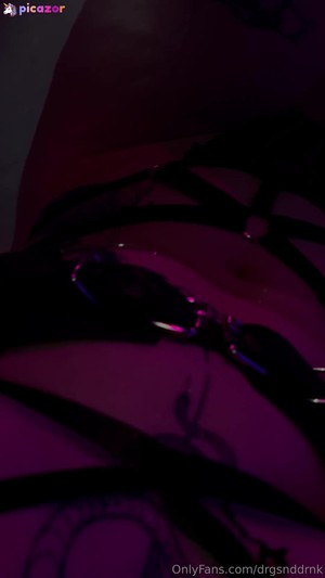 drgsnddrnk-1 video #20 photo n 20