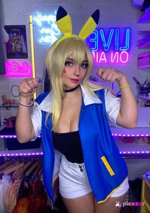 Tu44a Cosplay N1