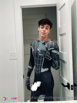 hey.itsgrayson N1