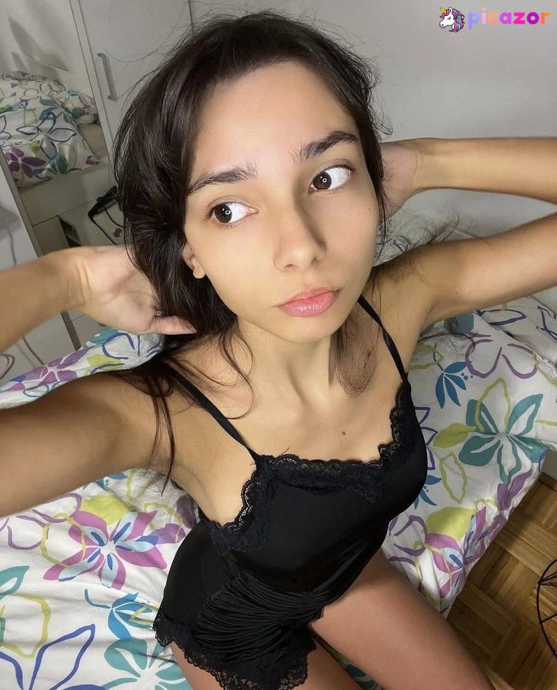 sara02wolf N70