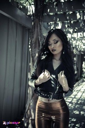 Connie Han - Thumb