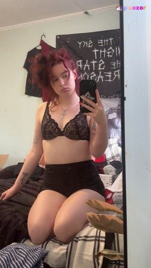 rubyscherryx - Thumb