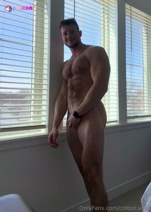 colton-voss photo #3 photo n 3