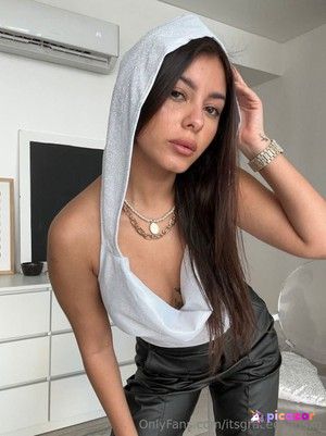 itsgracecharisxo photo #2 photo n 2