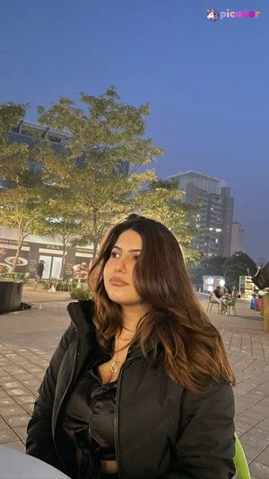 Saachi Sood - Thumb