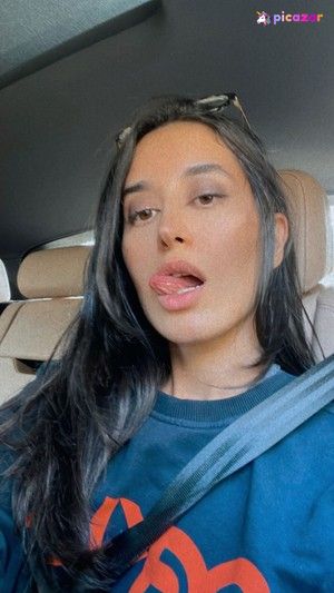 Melissa Babaei - Thumb