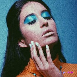 Melissa Babaei - Thumb