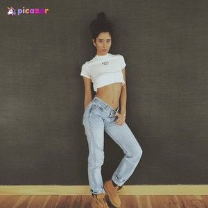 Melissa Babaei - Thumb