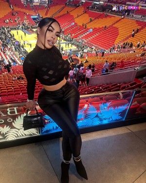 Yellaadoll N2