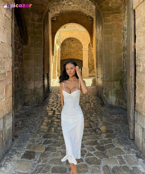 Sara Kobayashi - Image