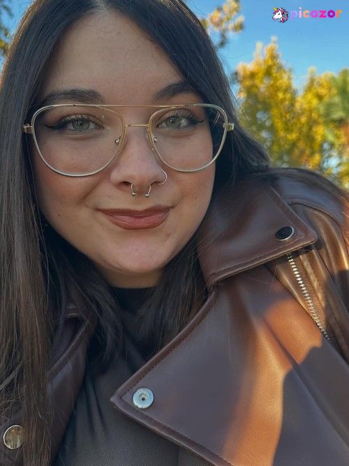 Sara Dallas - Image