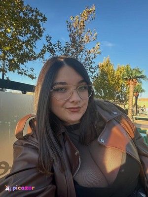Sara Dallas - Thumb