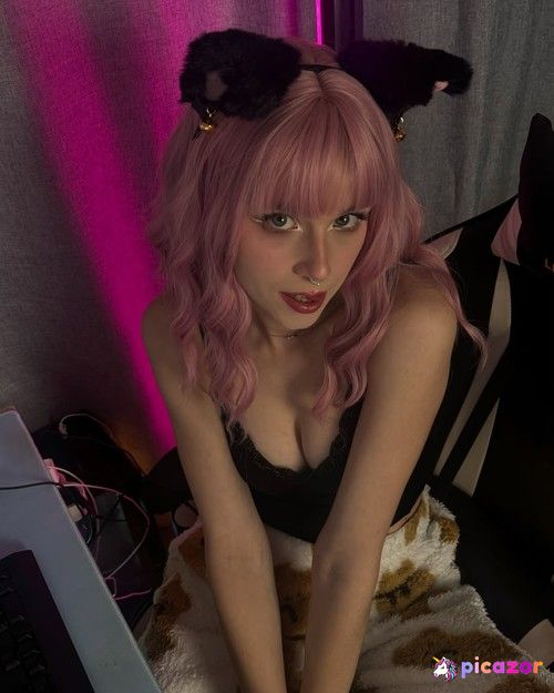 Dianacutienerd - Image