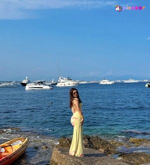 avneet-kaur photo #7 photo n 7