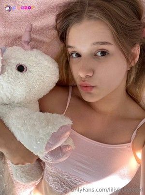 liliybunnygirl photo #18 photo n 18