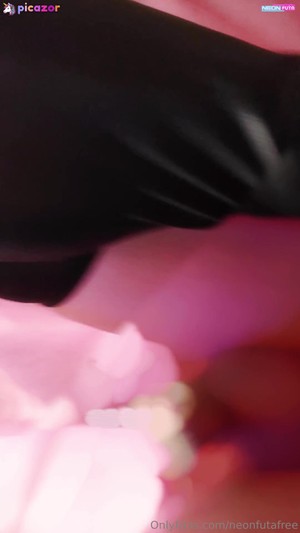 neonfutasfw video #12 photo n 12