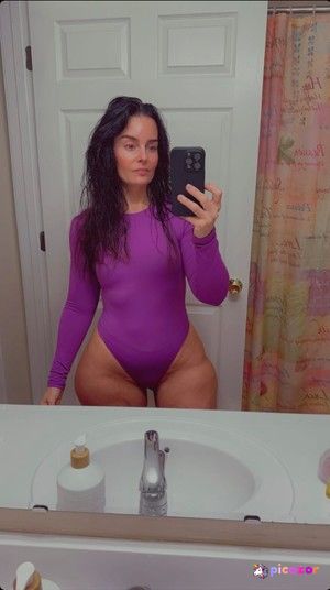 Veramelia Nieckula - Thumb