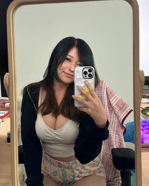 Kang Hee Yoon N50