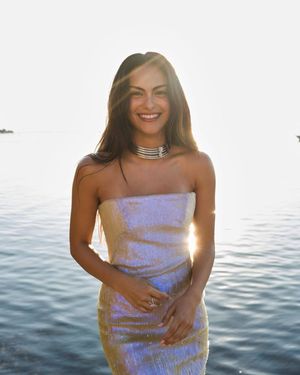 camila-mendes-1 photo #146 photo n 146