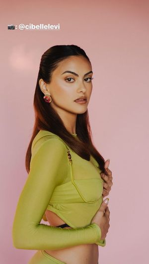 camila-mendes-1 photo #54 photo n 54