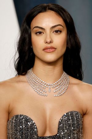 camila-mendes-1 photo #7 photo n 7