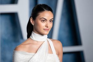 camila-mendes-1 photo #119 photo n 119