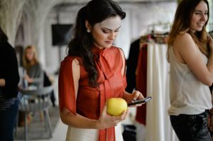 camila-mendes-1 photo #10 photo n 10