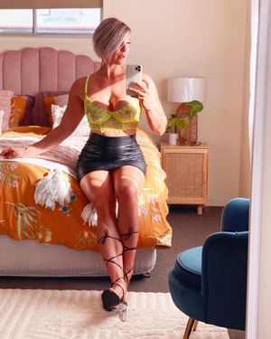 squats_n_curves photo #159 photo n 159