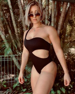squats_n_curves photo #257 photo n 257
