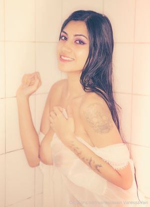 Vanessa Vain N14