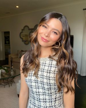 Miranda Cosgrove N6