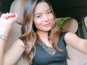 miranda-cosgrove-1 photo #18 photo n 18