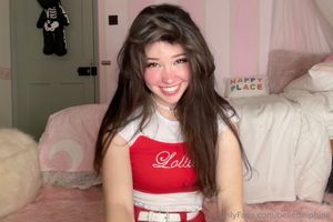 belle-delphine-1 photo #10028 photo n 10028