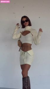 ashley-marie-dickerson-2 video #18 photo n 18