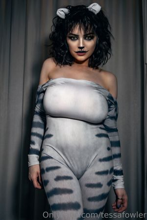 tessa-fowler photo #435 photo n 435