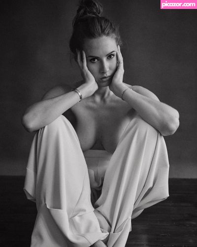 Scarlett Howard  - Image