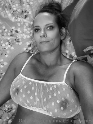 annabelle-peaches-1 photo #858 photo n 858